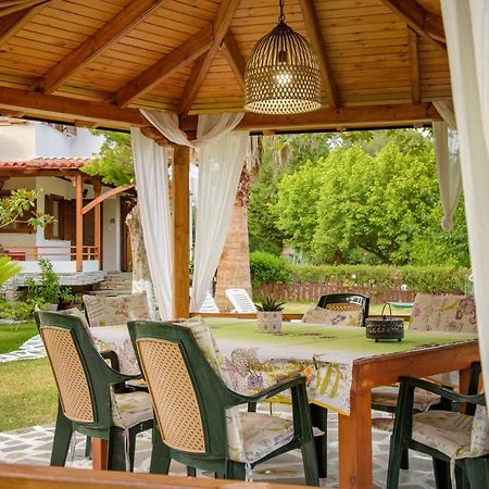 Villa Palmera 이에리소스 외부 사진