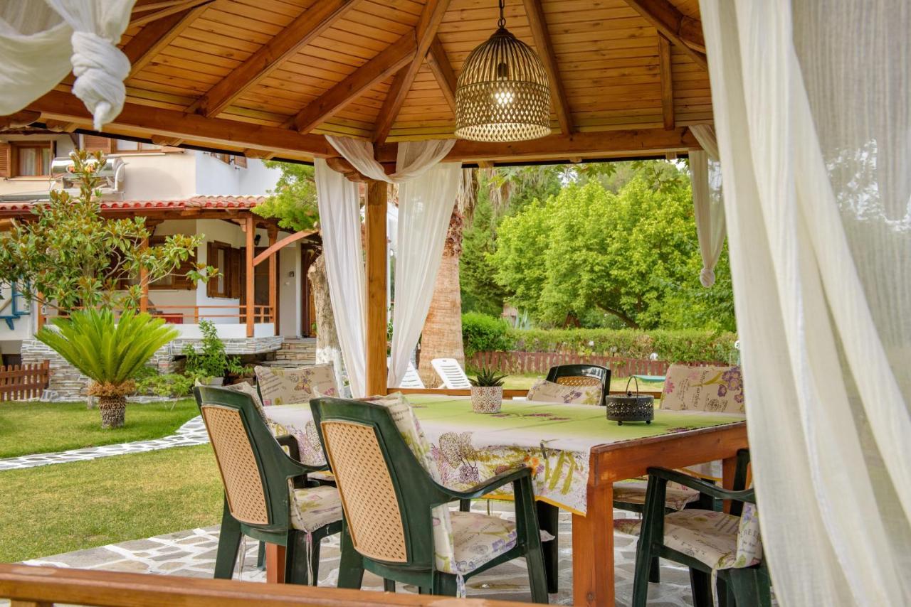 Villa Palmera 이에리소스 외부 사진