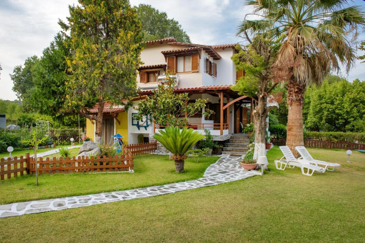 Villa Palmera 이에리소스 외부 사진